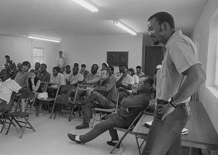 UFW organizer Mack Lyons and farmworkers attending a meeting at the union field office. Avon Park, Florida, 1972. Photos by John Kouns. © Tom and Ethel Bradley Center