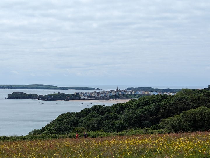 hike from saundersfoot to tenby