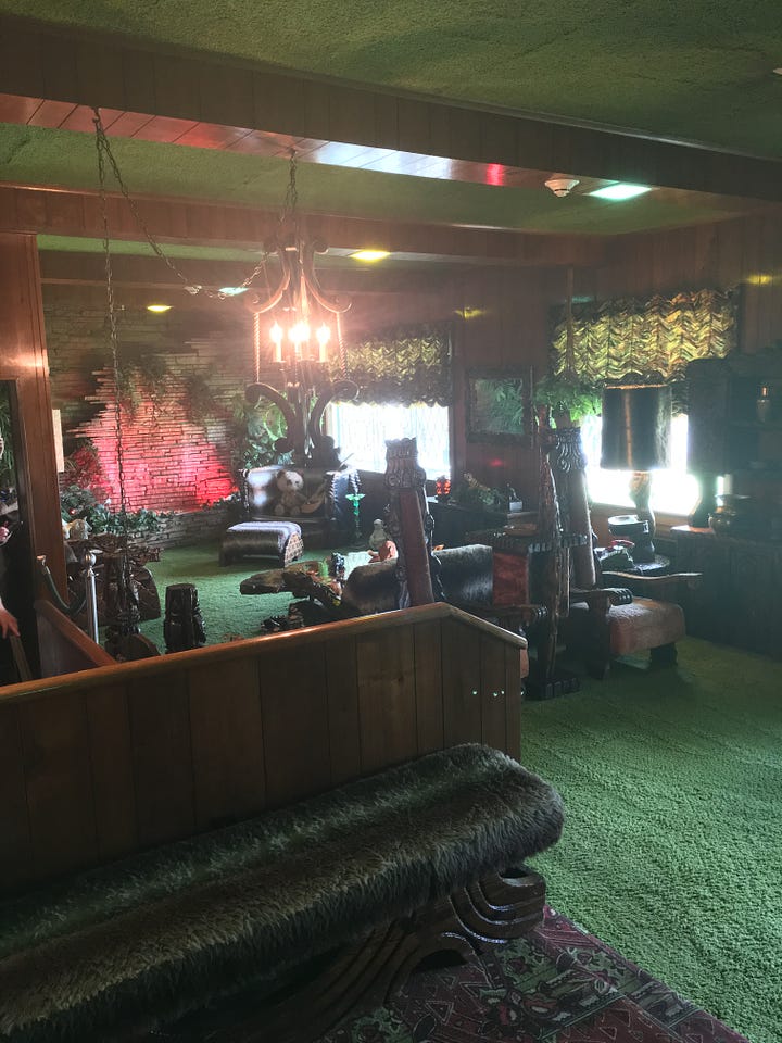 Elvis Graceland Jungle Room Memphis 