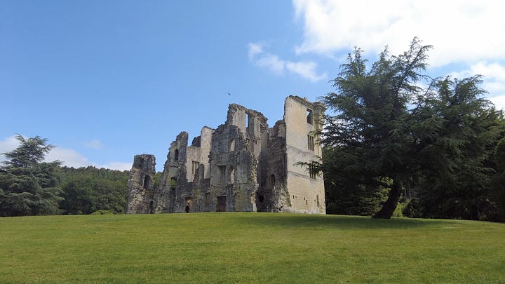 Four photos: Old Wardour Castle photographed from different angles. Images: Roland's Travels