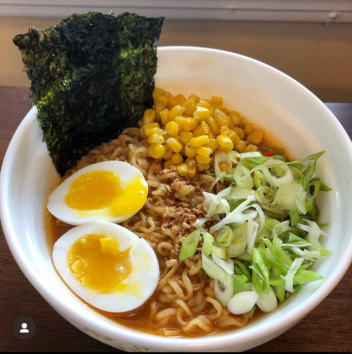 Various instant ramen.