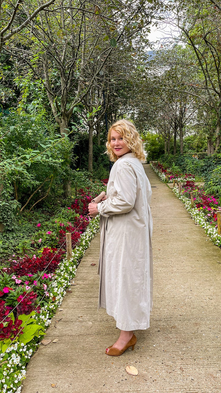 Strolling through gardens in the 20th Arrondissement of Paris