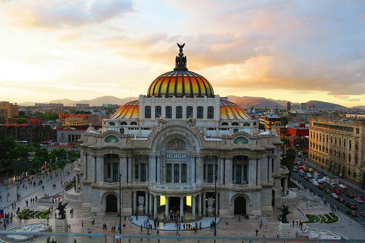 Palacio de Bellas Artes (Palace of Fine Arts), Ángel de la Independencia, Avenida Paseo de la Reforma (Angel of Independence on the Avenue Reforma) Mexico City. Photos by david carballar, Alejandro Giraldo Ortega Unsplash