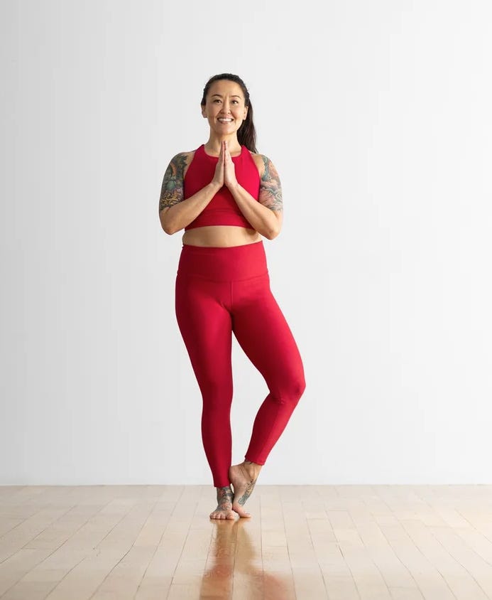On the left, a woman in a level 1 version of tree pose; on the right, a woman in the full expression of the pose.