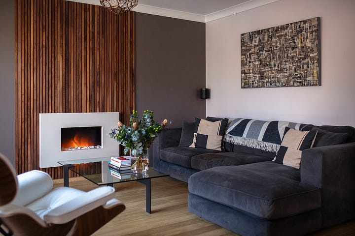 rich warm earthy tones combined with wood in the living room