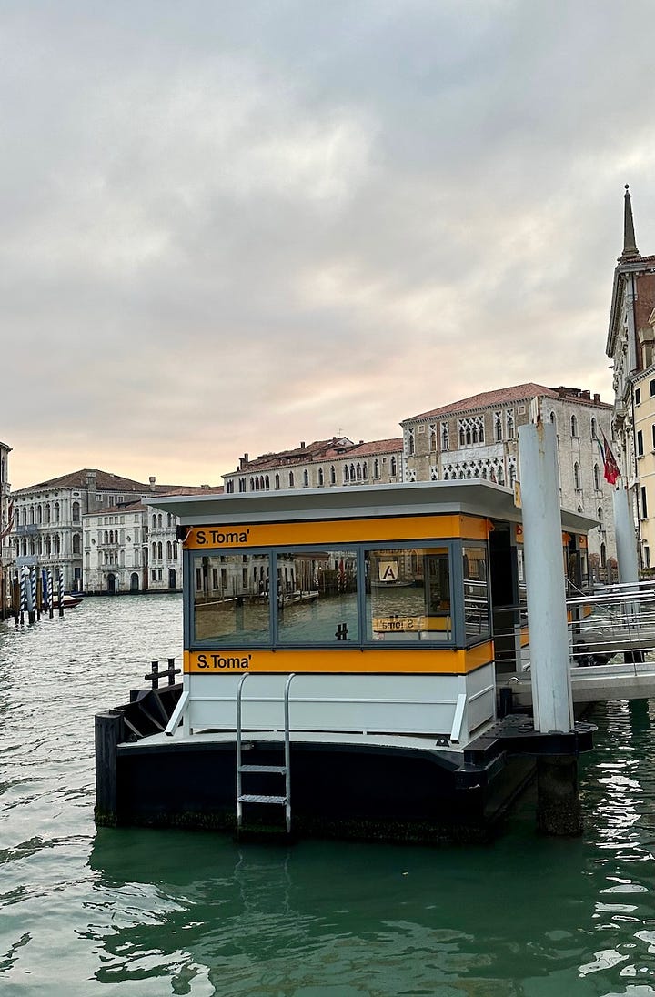 vaporetto stops on the Grand Canal