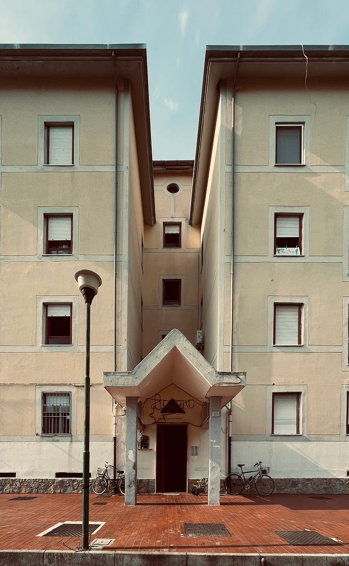 Palazzina IACP Paolo Portoghesi a Sapri
