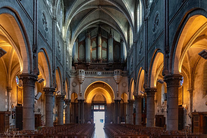 The organ if the Saint-Martin church in Pau