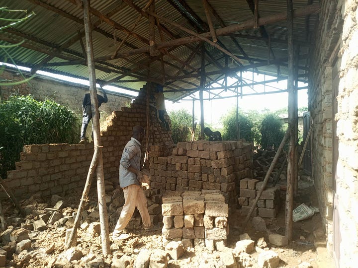 congolese regugees working in Ugnanda