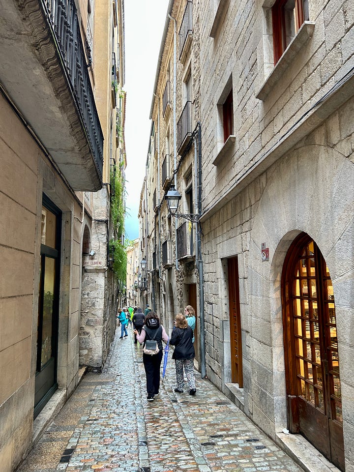 Basílica de Sant Feliu & Streets of Girona
