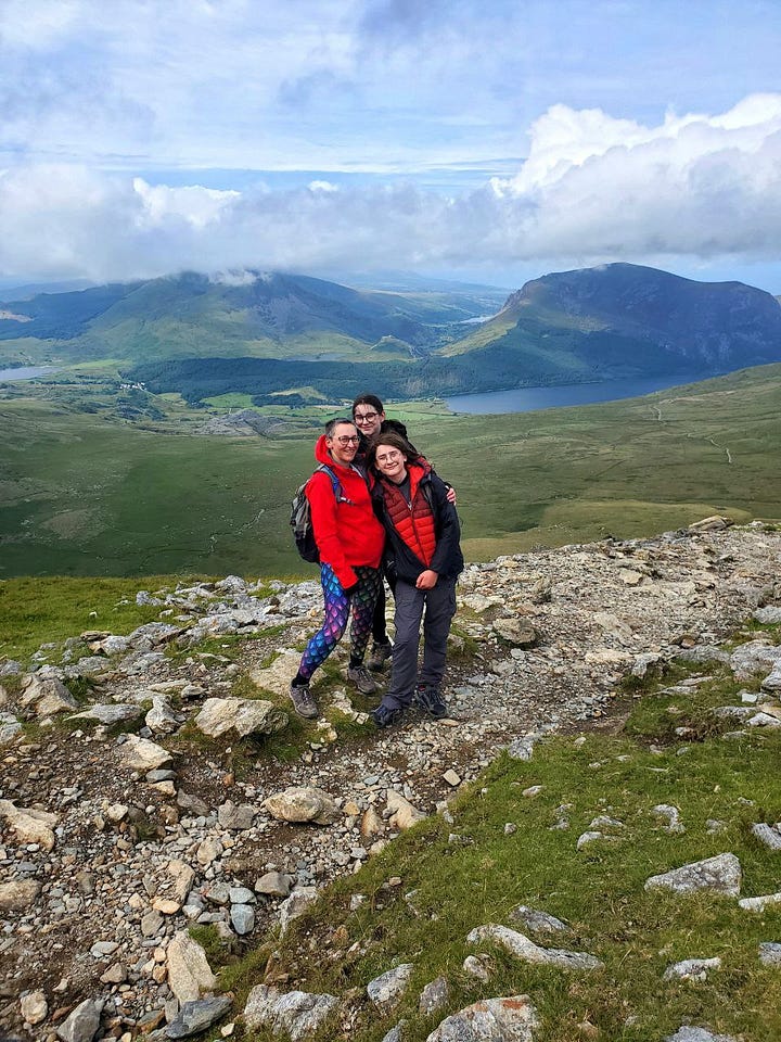 guided hike up snowdon