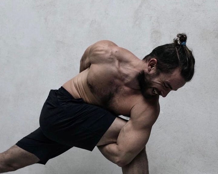 Le Yoga des Bons Hommes gallery images