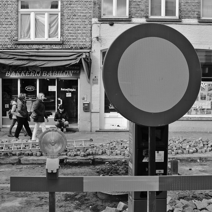 an ongoing photographic project in which I capture life in my hometown of Bruges 