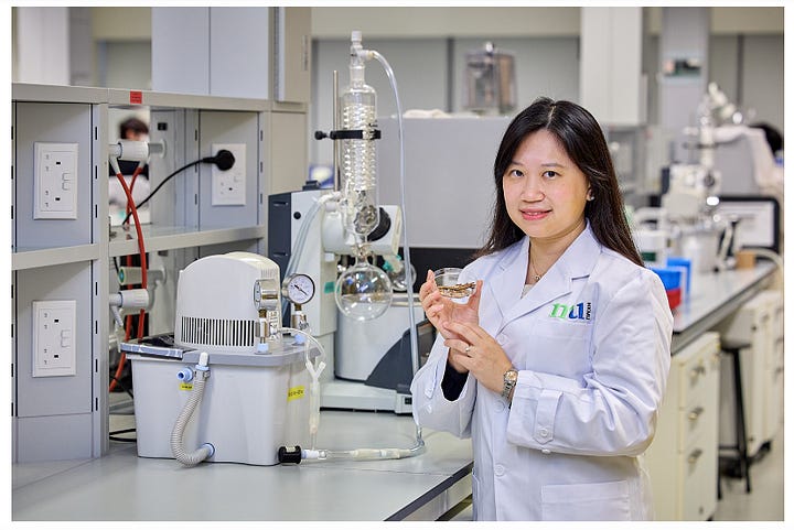 Chinese Medicine Danshen Reduces Cancer Drug Side Effects and Provides Insights into Integrated Chinese and Western Medical Treatment for Cancer