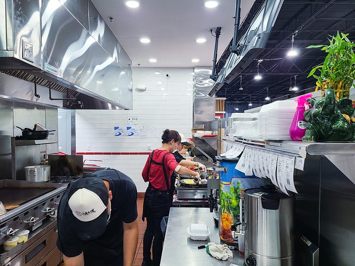 QUICITOP Alley 51 behind-the-scenes kitchen photos