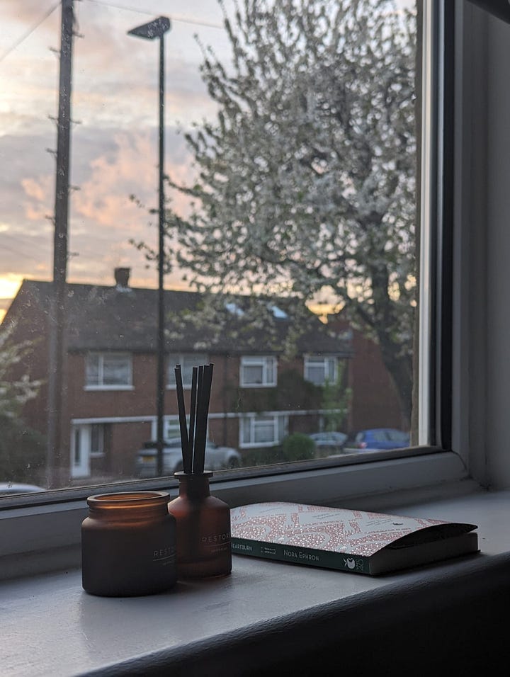 An English neighbourhood in Spring