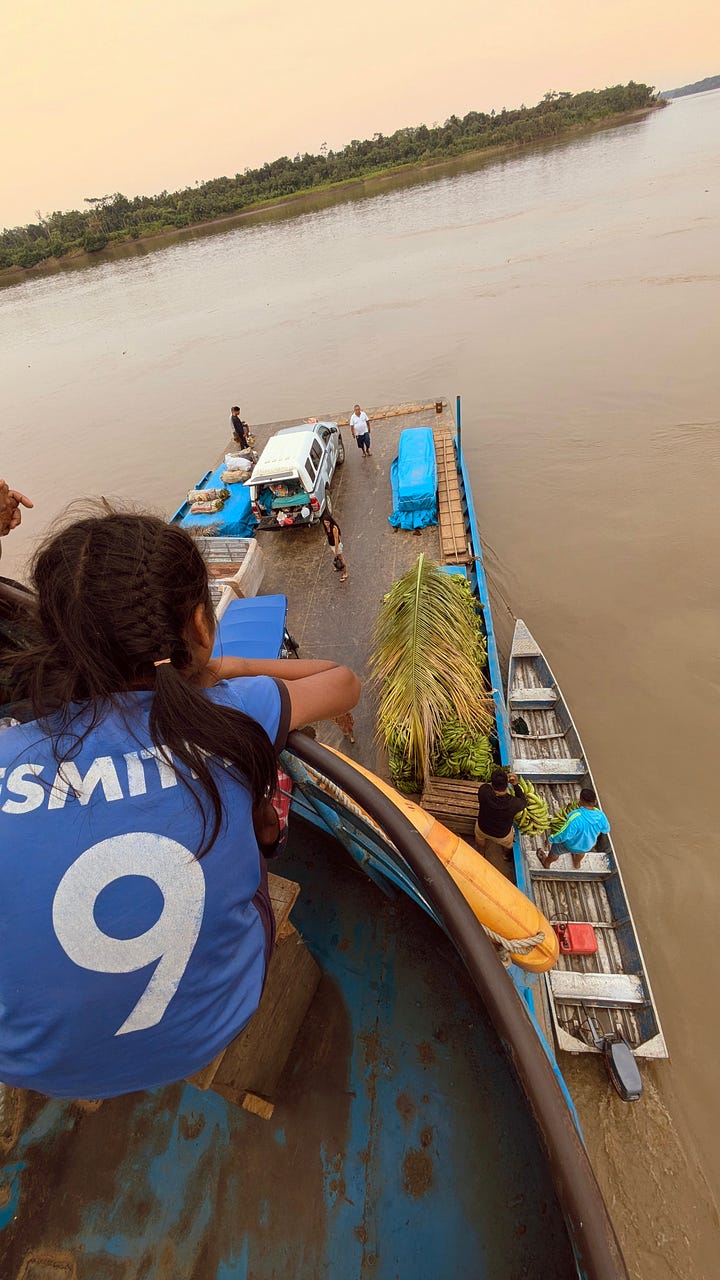 Left: stopping at Nauta; Right: watching the great plantain unloading