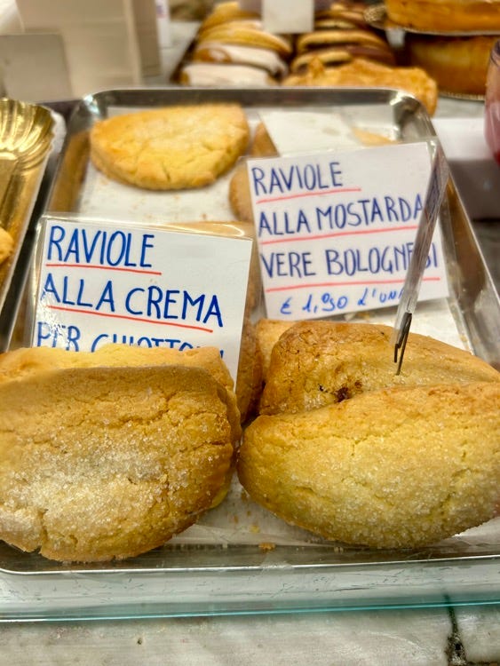 Raviole with different fillings