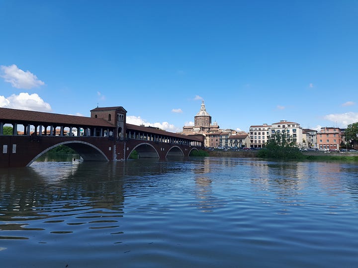 Pavia la piena del Ticino