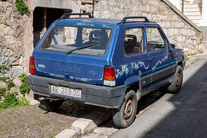 Fiat Pandas.