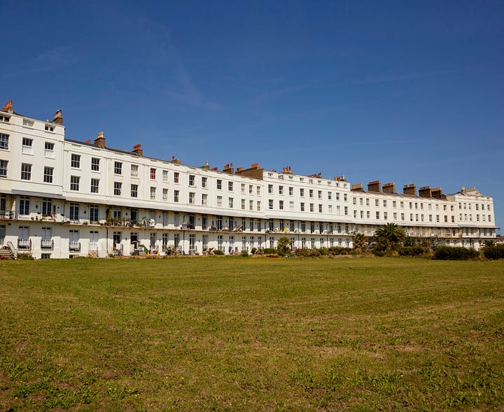 Grade II-listed Royal Crescent Flat - Ramsgate, Kent