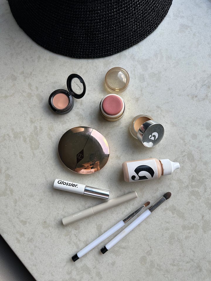 what's in my makeup pouch