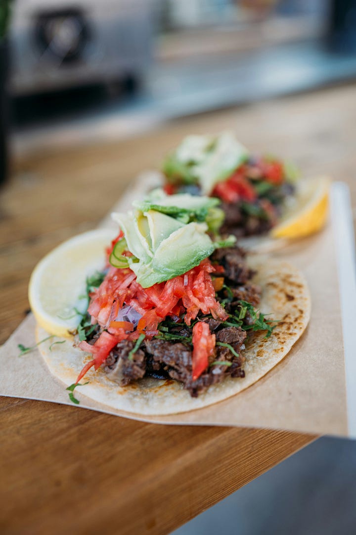 Shaving Al-Pastor from the Trompo, Tacos in Tel-Aviv, Photos by Francisco De Legarreta C. and  Yoad Shejtman, Unsplash