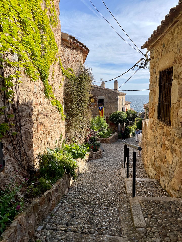 Tossa de Mar & cobblestone streets