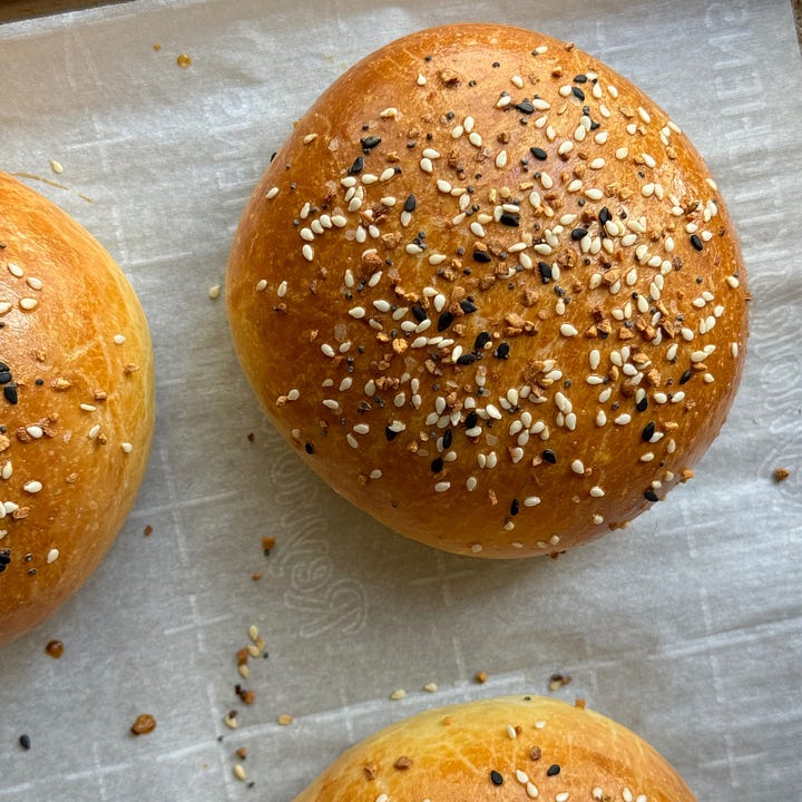 burger buns