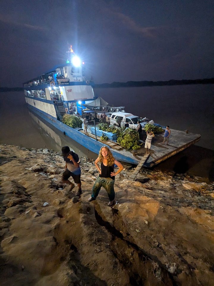 Left: stopping at Nauta; Right: watching the great plantain unloading