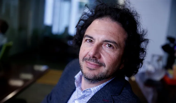 This Scientist Says MIT Ruined His Life. Now He's Fighting for Redemption.