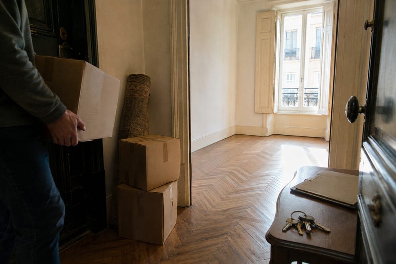 Renting Abroad: Deposits, Leases and Notice in 8 Countries