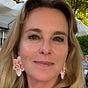 Evelyn Fox's avatar