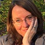 Julia Rust's avatar