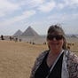 Laura | Sunhats and Chardonnay's avatar