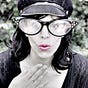sumwoman's avatar