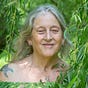 Annie Finch's avatar