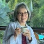 Laura Kennelly's avatar