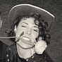 Carly Ayres's avatar