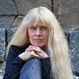 Carrie Heeter's avatar