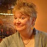 SUZANNE SEZ