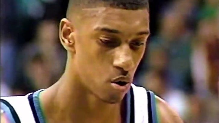 A Look Back: Providence Wins at Nova with Last Second Shot in 1993