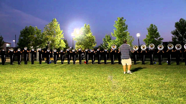 Relevante — Gamba y media de episodios ✈️👨🏻‍🎓🚁🍏