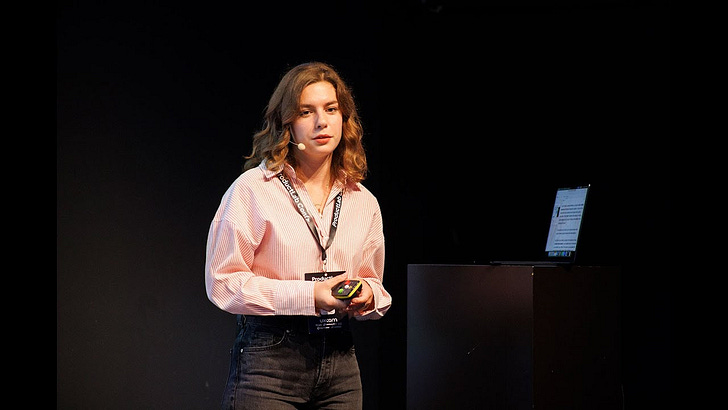 Escaping the Paid Growth Trap: How Product-Led Growth Beats Paid Ads 10:1