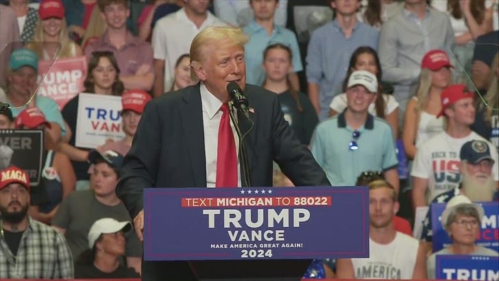 JD Vance and POTUS Trump rally together in Grand Rapids Michigan, see ...