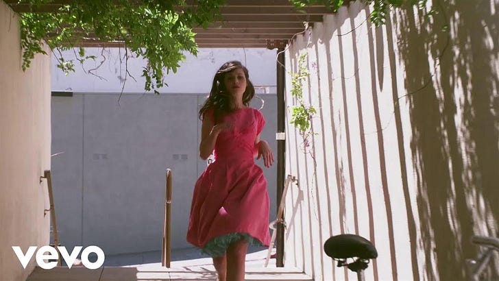 perfume write-ups: sorce + imaginary authors