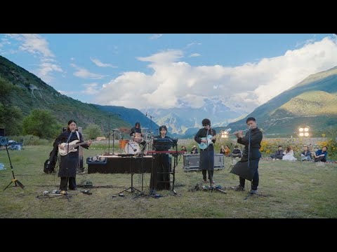 Must-listen ambient from Cola Ren + Xi'an dream-pop