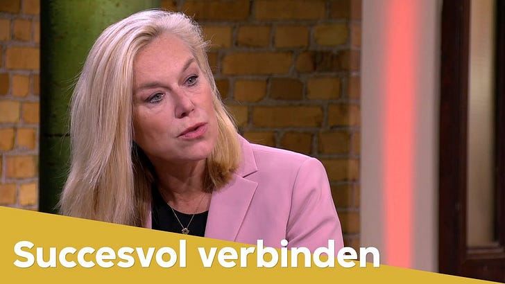 Snotterende Sigrid Kaag zoekt via College Tour een uitweg uit Nederland