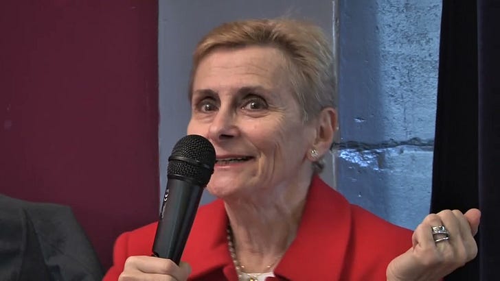 Annie LacroixRiz de 1943 aux années 1950, la non épuration de la