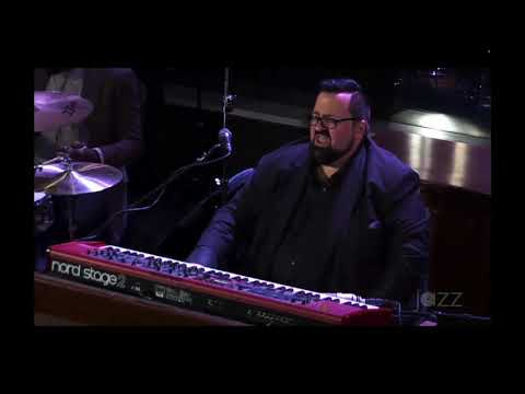 Everybody, please, UNCLOSE your eyes, and see what's happening right in